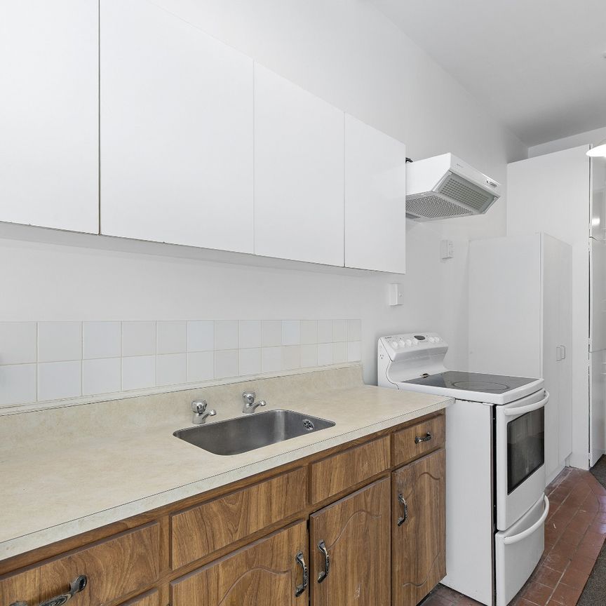 303/d Happy Valley Road, Owhiro Bay - Photo 1