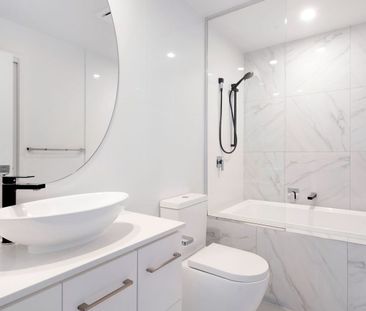 Panorama Residences - Luxury Living with Spectacular Gold Coast Views - Photo 1