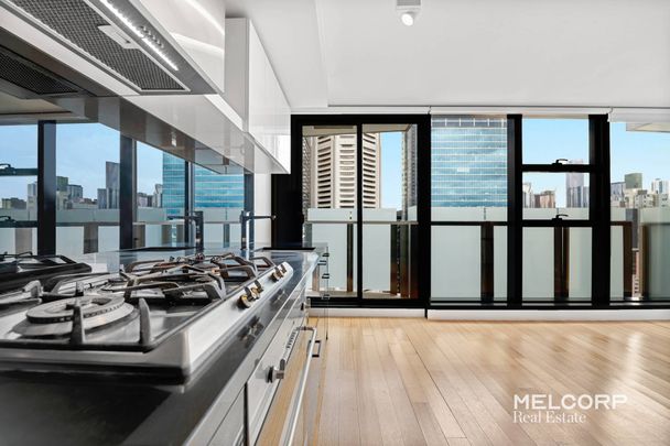 CONTEMPORARY 3 BEDROOM IN THE HEART OF CBD - Photo 1