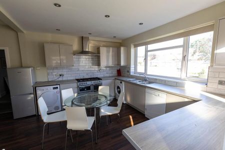 6 bedroom house to rent - Photo 5