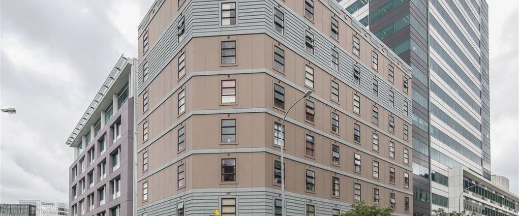 Studio Apartment in Thorndon - Photo 1