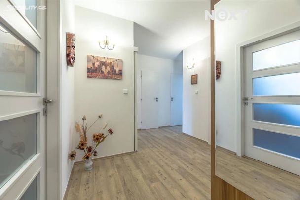 Pronájem bytu 5+1 98 m² - Photo 1