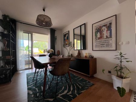 Location Maison 3 pièces 120m² ST PIERRE 97410 - Photo 2