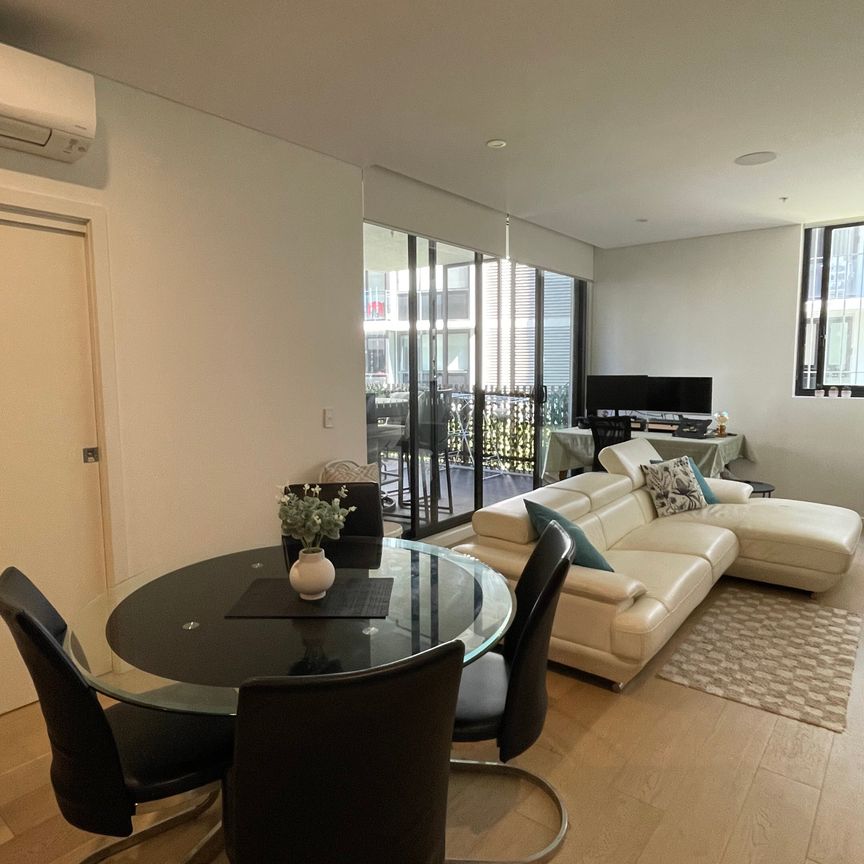 Wentworth Point - Photo 1