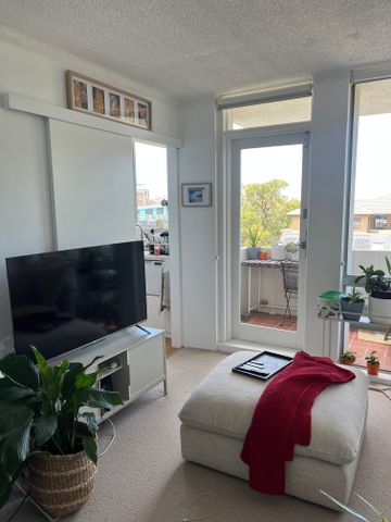 Bondi Beach - Photo 3