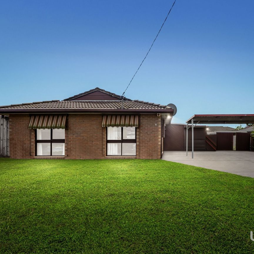 8 Bower Drive, Werribee - Photo 1