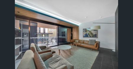 Spacious 2-Bedroom Apartment in Prime Melbourne CBD Location - Available for rent! - Photo 4