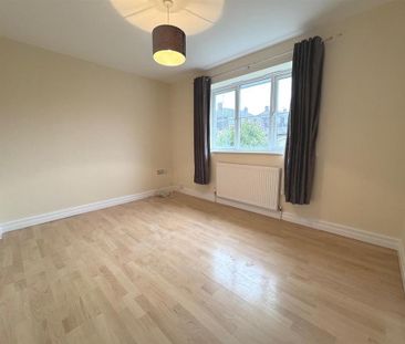 2 bedroom semi-detached house to rent - Photo 4