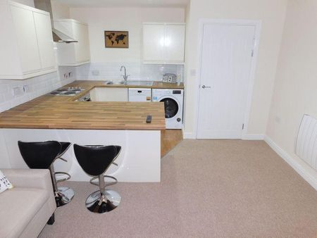 1 bedroom apartment to rent - Photo 3