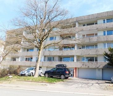 Hübsche 4-Zi.-Whg. mit neuem Boden und sonnigem Balkon - Foto 1