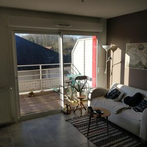 Location Appartement 2 pièces 42m² - Photo 2