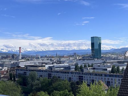 Wohnen mit Panorama - Blick über die Stadt und die Bergen - Photo 4