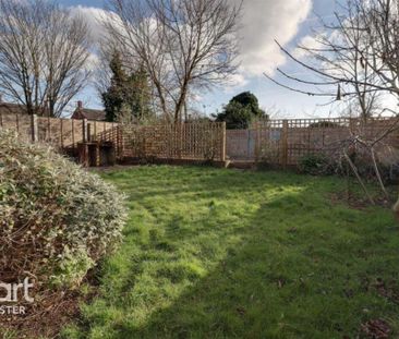 2 bedroom maisonette to rent - Photo 4