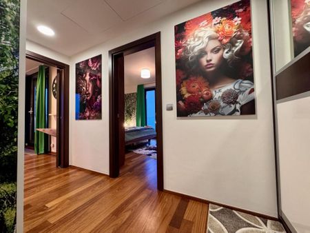 Pronájem bytu 2+kk 72 m2 - Fotografie 2