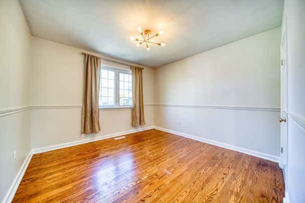 For Lease - 506 Trudale Court, Oakville, Ontario - Photo 1