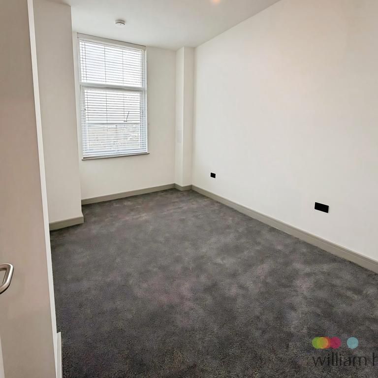 2 bedroom penthouse to rent - Photo 1