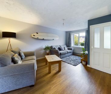 3 bedroom terraced house to rent - Photo 2