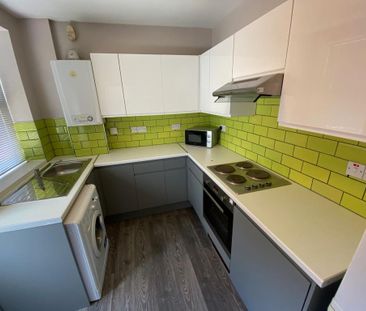 4 bedroom house to rent - Photo 3