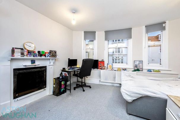 3 bedroom apartment to rent - Photo 1