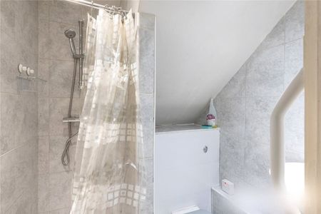 Studio Flat, Waller Road, SE14 - Photo 3