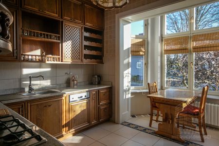 Na wynajem. Kawalerka 55 m - Photo 4