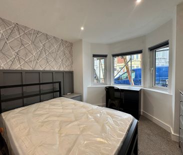 Room 1, Angerstein Road, Portsmouth - Photo 4