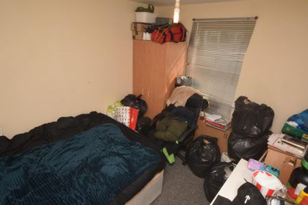 5 bedroom house to rent - Photo 2