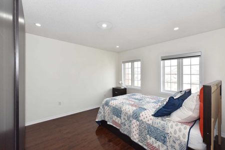 For Lease - 22 Qualivalley Drive, Brampton, Ontario - Photo 4