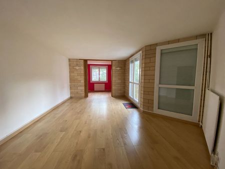 Location appartement 4 pièces, 82.09m², Maisons-Alfort - Photo 3