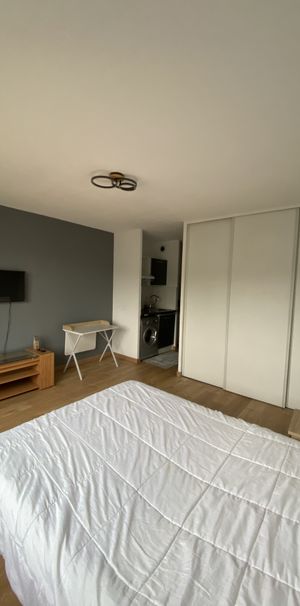 Location Appartement 1 pièce 24m² POITIERS 86000 - Photo 1