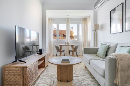 Rua de Dona Estefânia I - Photo 3