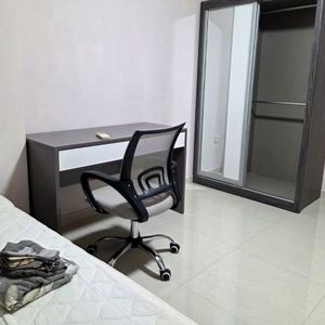 Blk 471A Hougang Parkview (Hougang), HDB 4 Rooms - For Rent - Photo 2