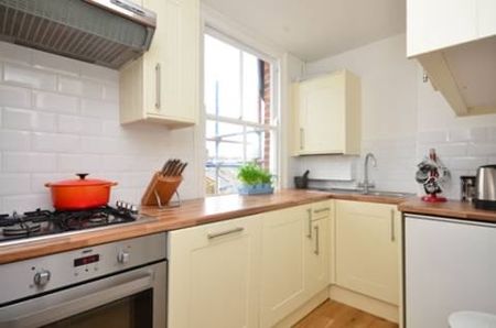 1 Bed Flat, Queenstown Rd, SW8 - Photo 5