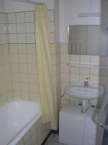 4 Zimmer, 130 m², 2. Stock - Foto 2