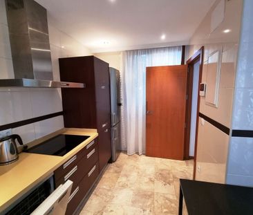 Luxury Semidetached House for rent in Benahavís, Spain - Photo 3