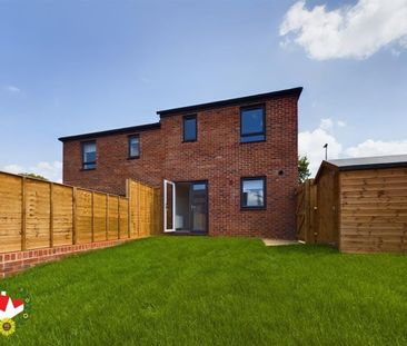 Williams Crescent, Yate, Bristol - Photo 2