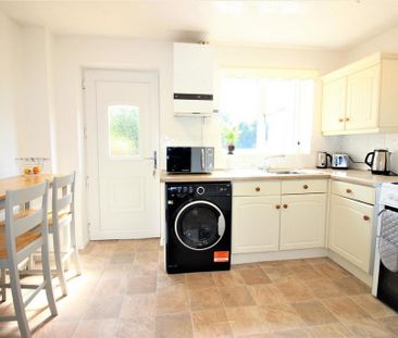2 bedroom terraced house to rent - Photo 5