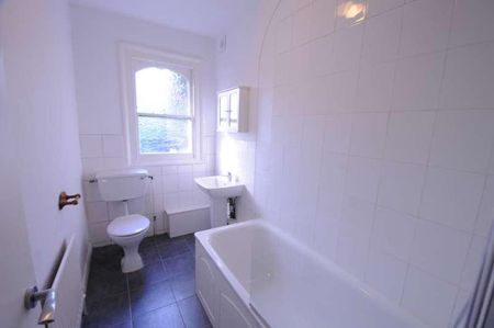 Kidbrooke Grove, Blackheath, SE3 - Photo 4