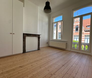 Gerenoveerde burgerwoning in Harmoniewijk! - Photo 1