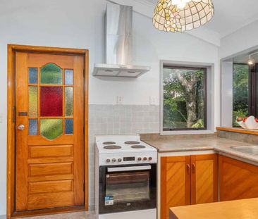 Private But Central - Photo 3