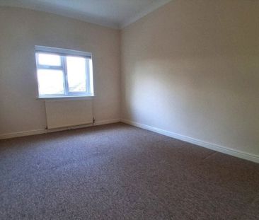 Kings Hedges Road, Cambridge £1,695 pcm ⓘ The monthly or weekly pay... - Photo 5