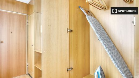 madrid, Community of Madrid 28013 - Photo 5