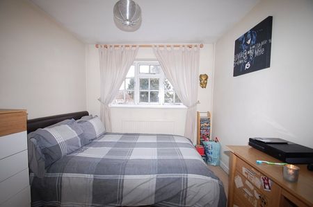 Gold Hill East, Chalfont St. Peter, Buckinghamshire,SL9 - Photo 5
