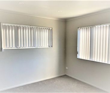 PAPATOETOE, 4 BEDROOMS - Photo 2