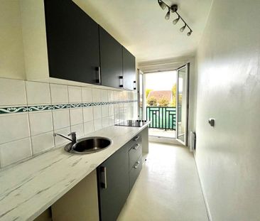 Location Appartement 2 pièces 42m² STE GENEVIEVE DES BOIS 91700 - Photo 2