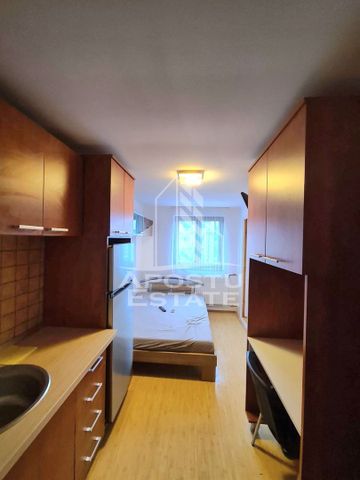 Garsoniera pet friendly,zona Buziasului - Photo 3