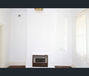 1/1 Reiby Street, Newtown, NSW 2042 - Photo 2