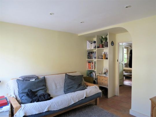 2 bedroom cottage to rent - Photo 1