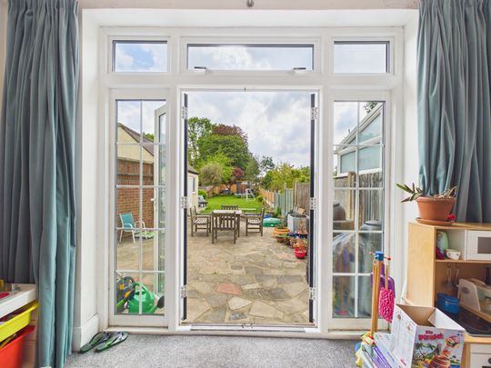 Eden Park Avenue, Beckenham, BR3, London - Photo 1