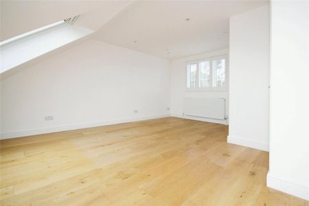 4 bedroom terraced house to rent - Photo 2